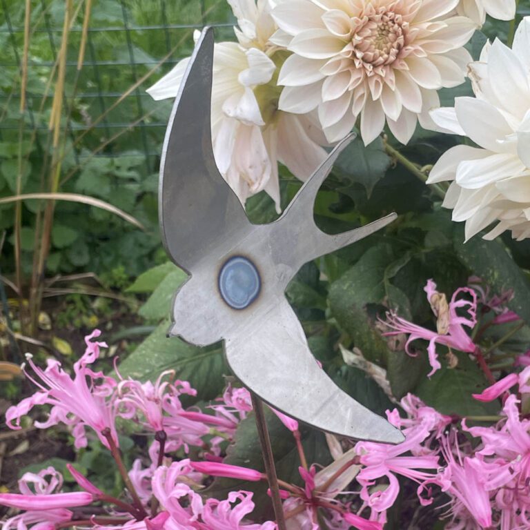 5065022557258 1 Decorative Steel Garden Stake Ornament Swallow Single.jpg